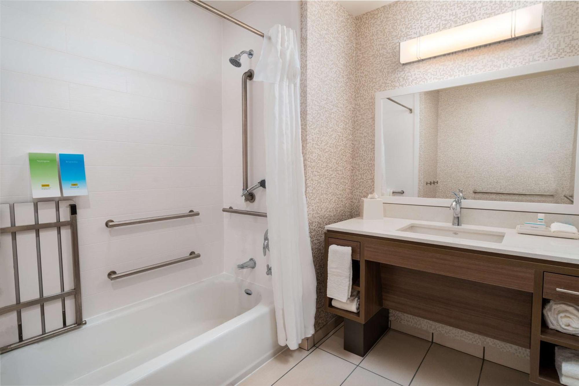 Home2 Suites Corona, Ca エクステリア 写真
