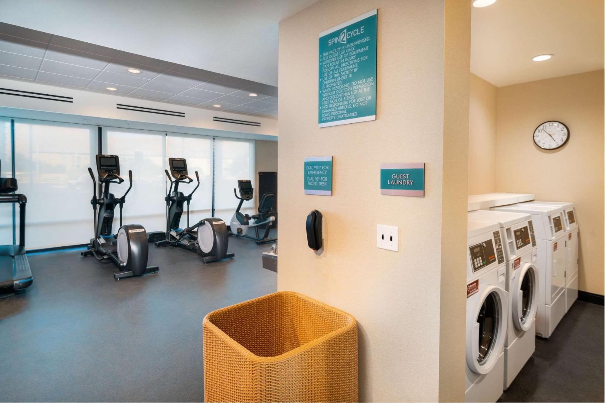 Home2 Suites Corona, Ca エクステリア 写真